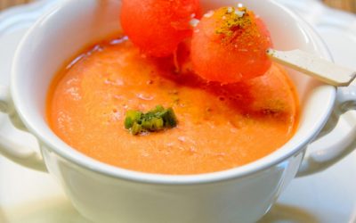 Crema fría de sandía con cilantro y especiada al curry